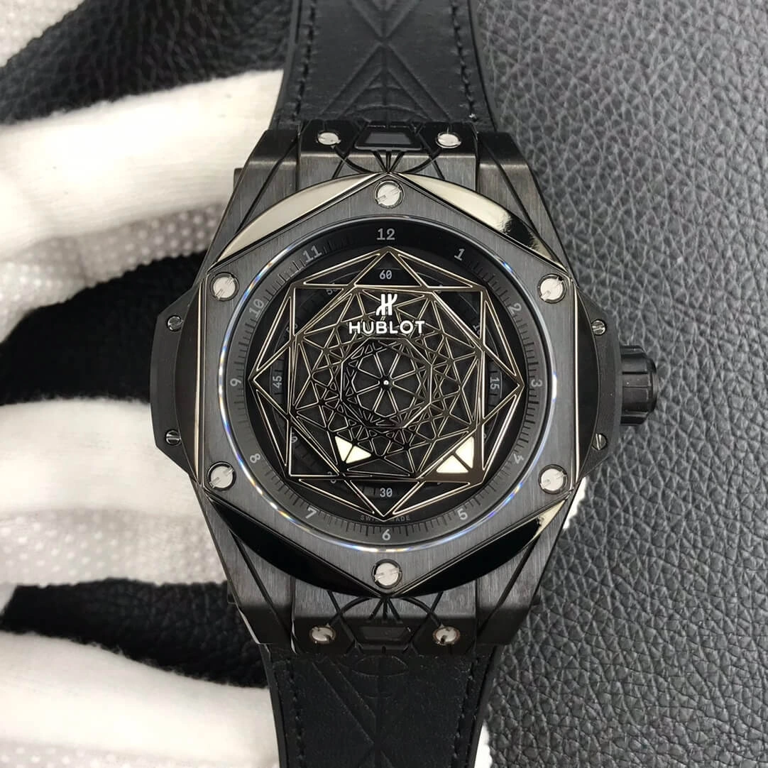 Hublot Big Bang 415.CX.1112.VR.MXM18 WWF Factory 1:1 Best Edition Replica Watch black strap